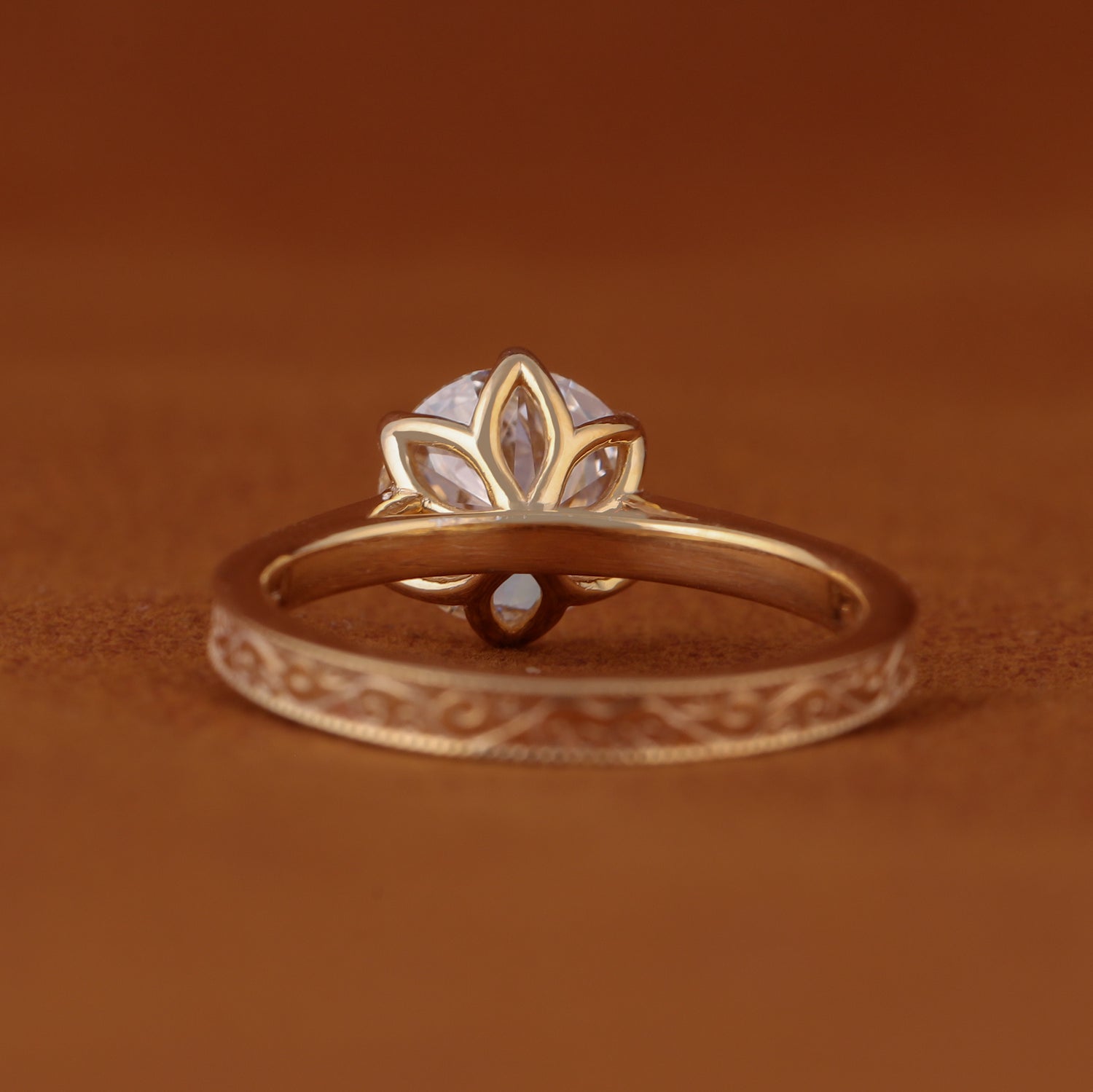 Shop Oval Engagement Rings – Lab-Grown Diamond Cathedral Ring