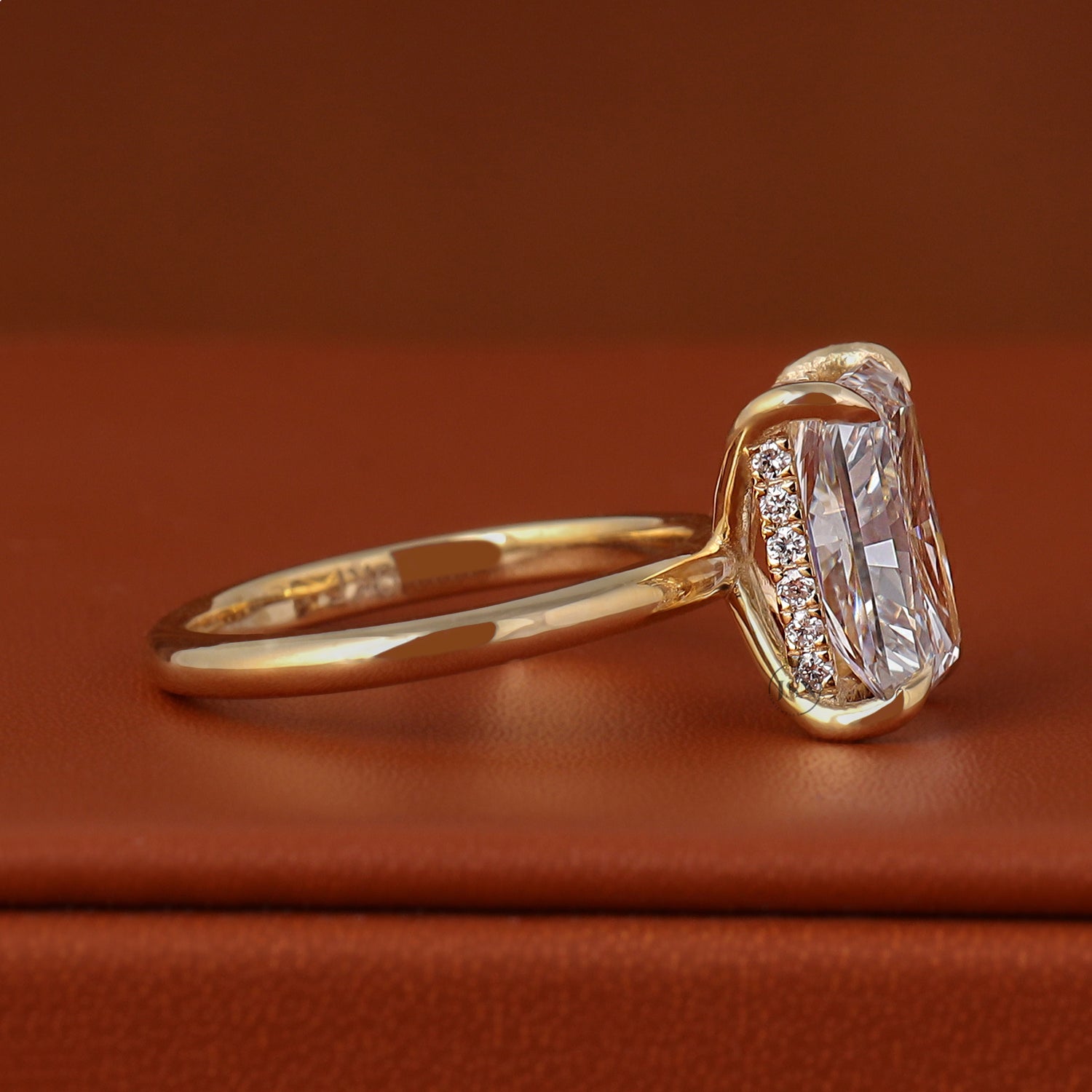 3.50 CT Radiant Cut Lab-Grown Diamond Solitaire Engagement Ring 14k Solid Gold