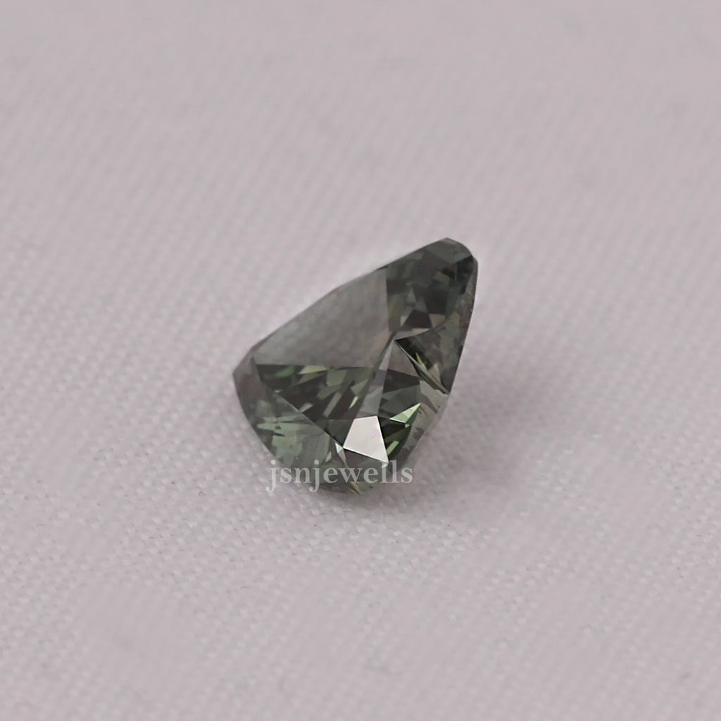 1.35 Carat Green Eco-Friendly Heart Cut Loose Diamond