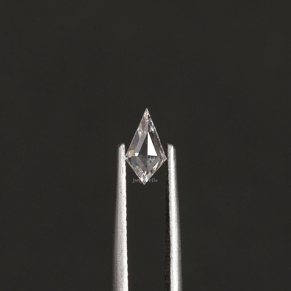 Potrait Cut Kite 2.5 Carat Loose Diamond VVS Clarity White Color