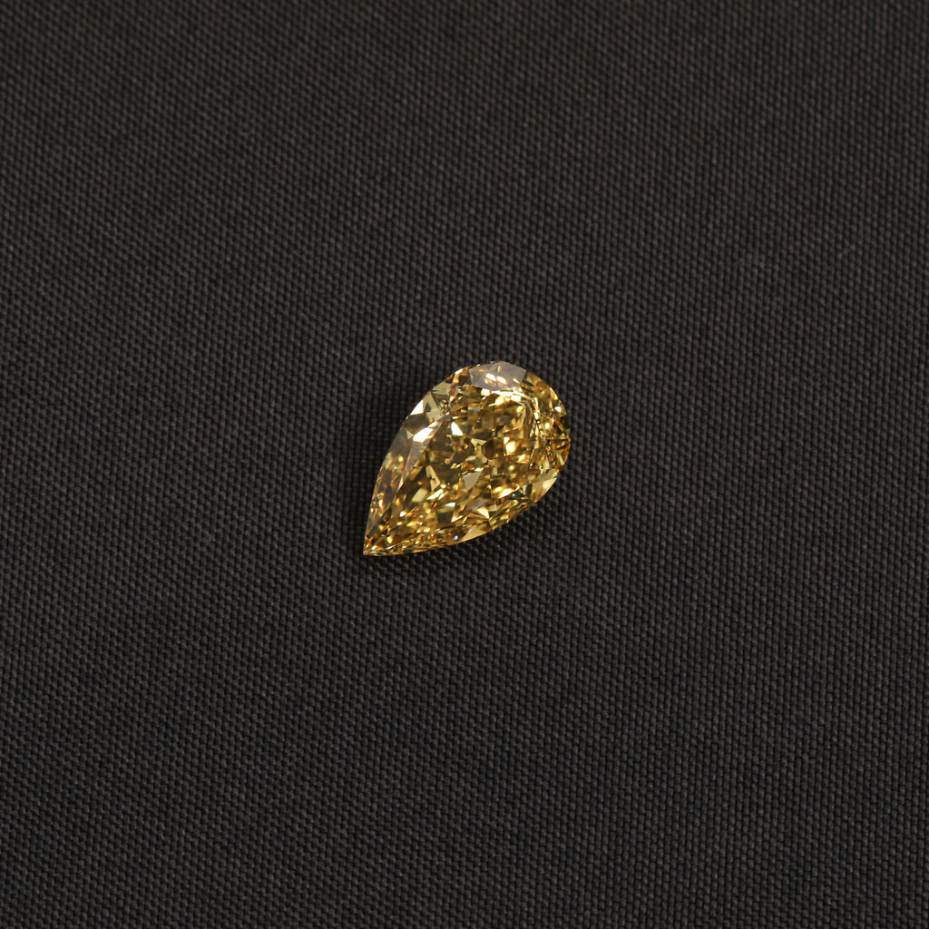 2.75 Carat Yellow Color Pear Cut Loose Diamond Use For Jewelry