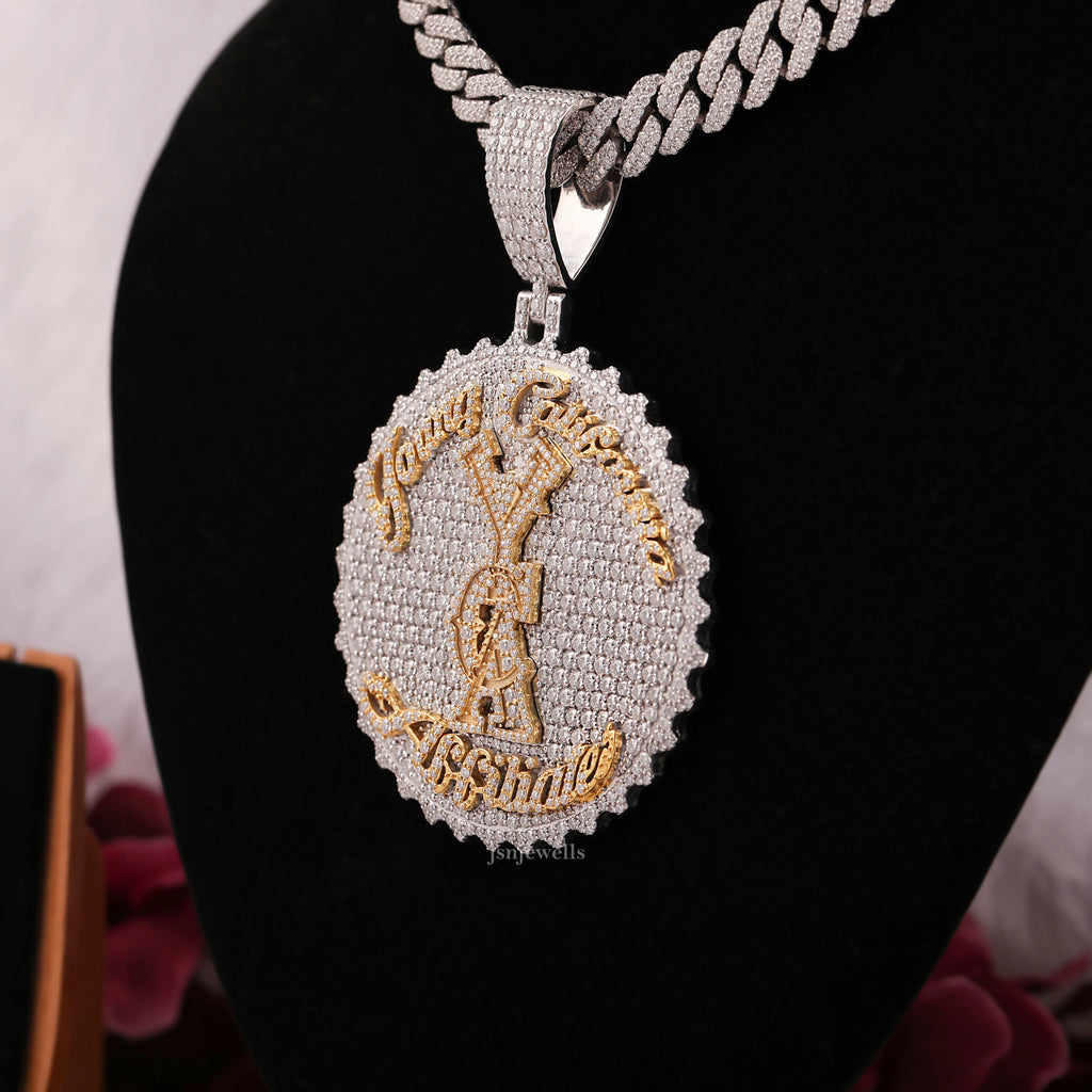 CUSTOMISED DESIGNER SHAPE AESTHETIC Moissanite Iced Out Hip Hop Pendant