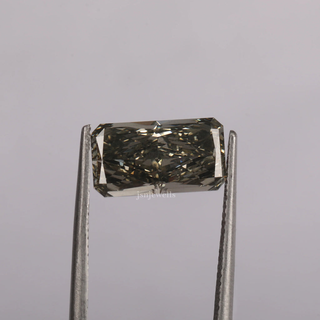 4 Carat Grey Radiant Cut CVD Brilliant Cut Loose Diamond