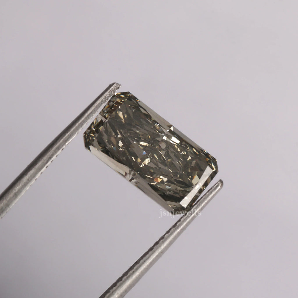 4 Carat Grey Radiant Cut CVD Brilliant Cut Loose Diamond