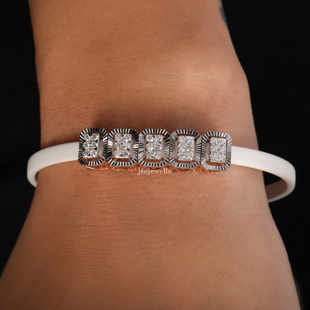 2 TCW CVD Diamond And Rubber Handmade Wrist Bracelet