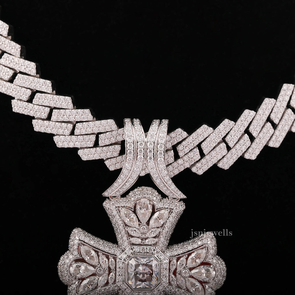 Crucifix Moissanite Iced Out Men's Hip Hop Pendant