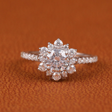 Round-Cut Diamond Rings for Women