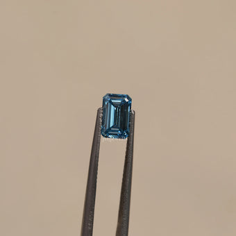 2.5 CT Emerald Cut Loose Lab Grown Diamond Green Color