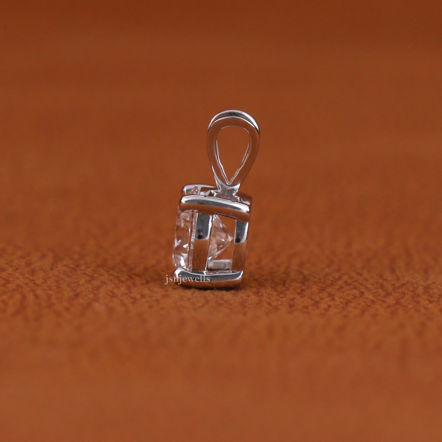 Round Cut Lab Grown Diamond Solitaire Pendant Necklace