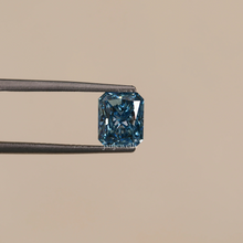 2 CT Radiant Cut Loose Lab Grown Diamond Blue Color VS1 Clarity