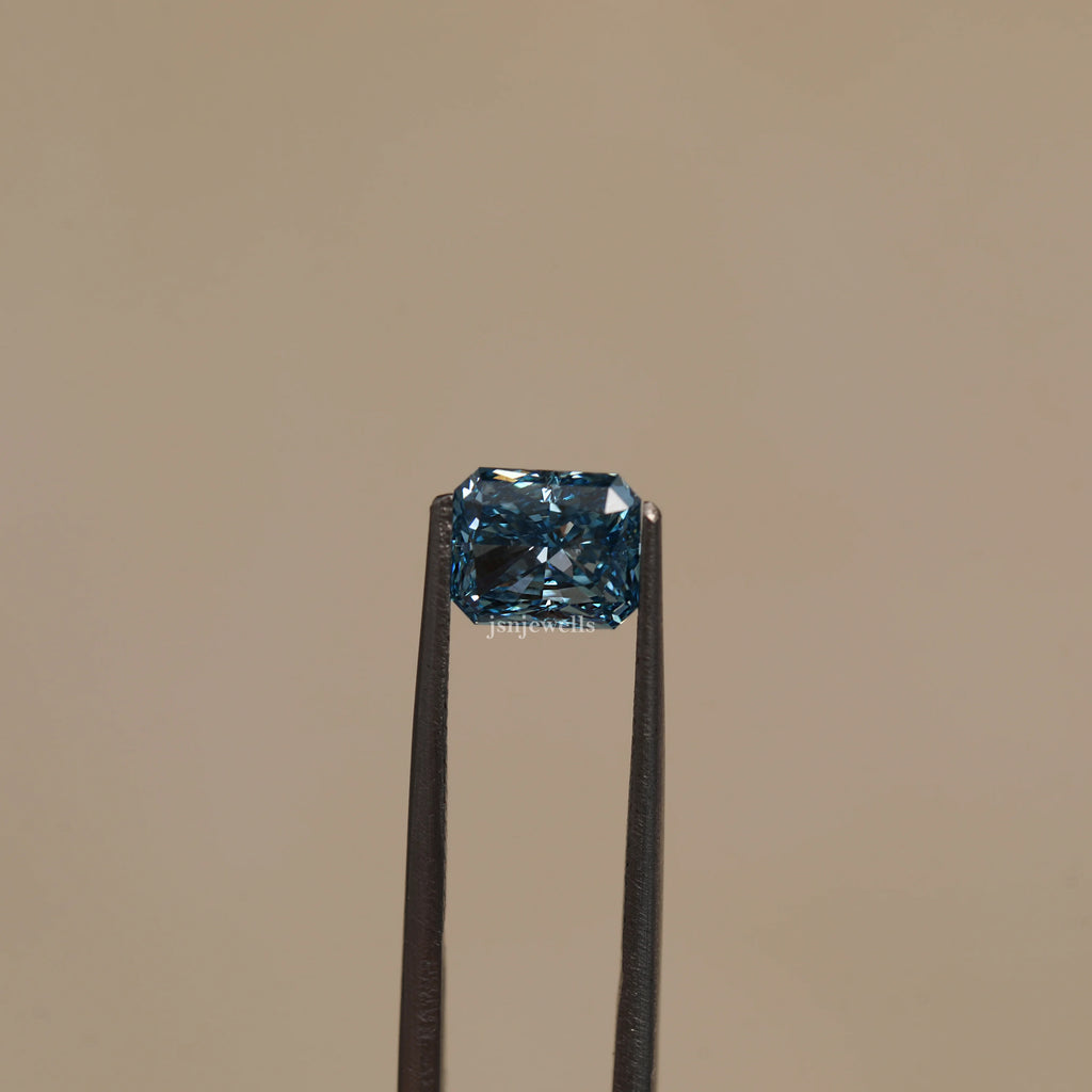 2 CT Radiant Cut Loose Lab Grown Diamond Blue Color VS1 Clarity