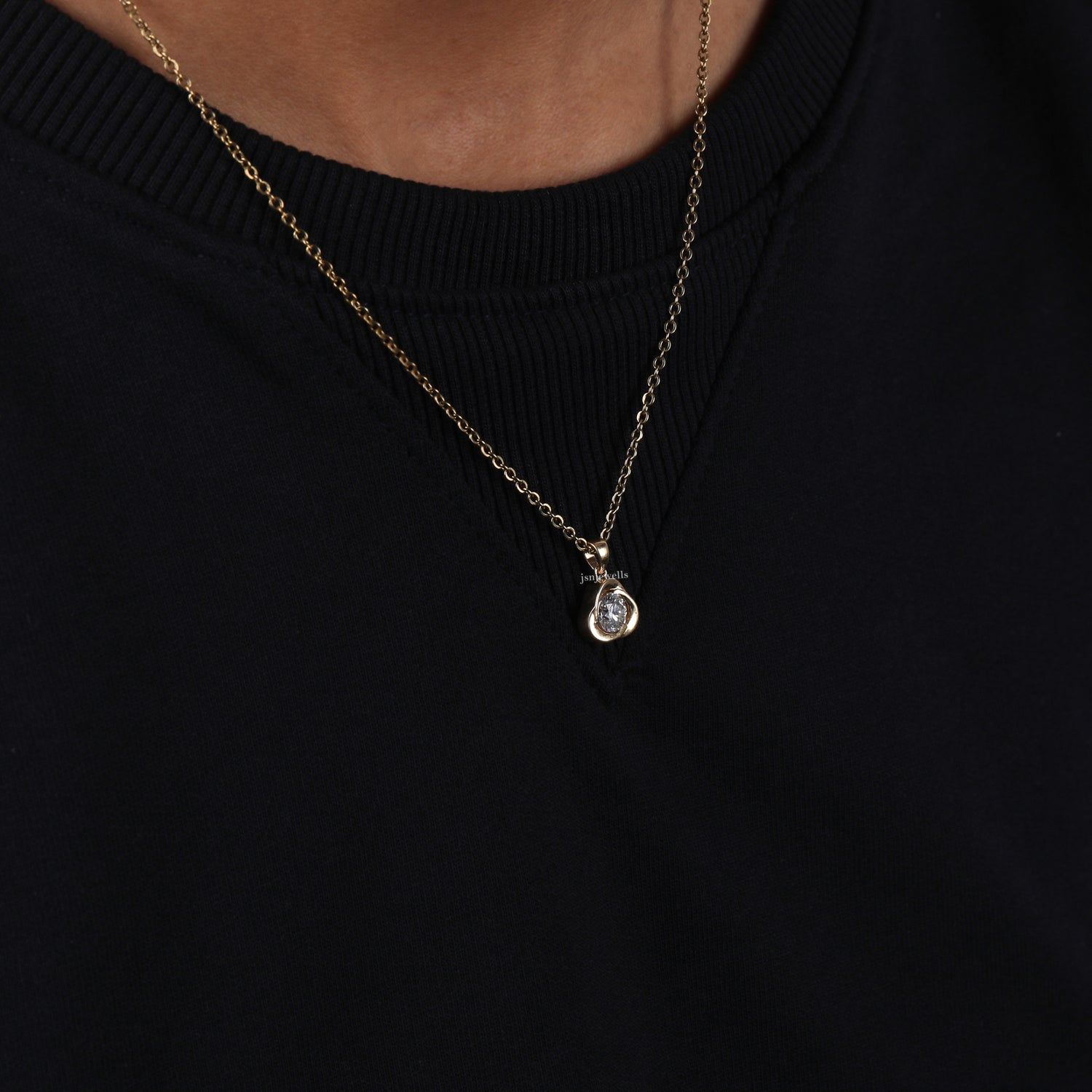 Round Cut Lab Grown Diamond Flower Solitaire Pendant Necklace