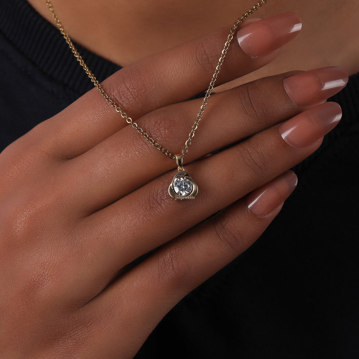 Round Cut Lab Grown Diamond Flower Solitaire Pendant Necklace