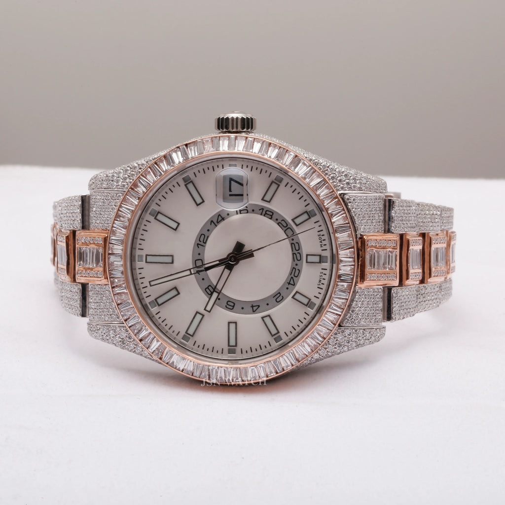 Men's Fully Iced Out-Date Dial Moissanite Wrist Watch