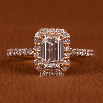 emerald cut engagement ring​