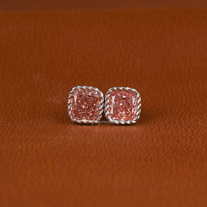 solitaire diamond stud earrings