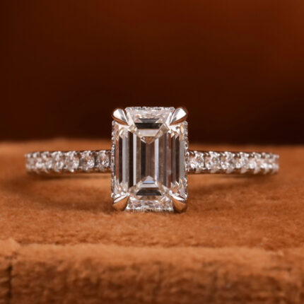 Emrald cut Diamond Ring