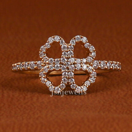 cluster diamond engagement ring