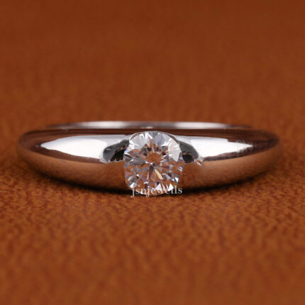 round solitaire engagement ring