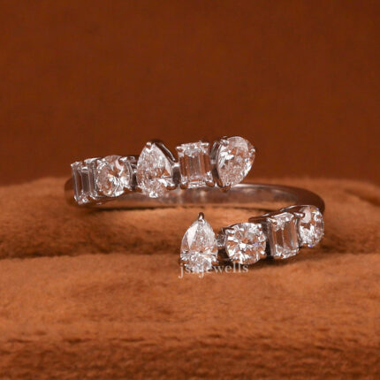 Multiple cut diamond ring