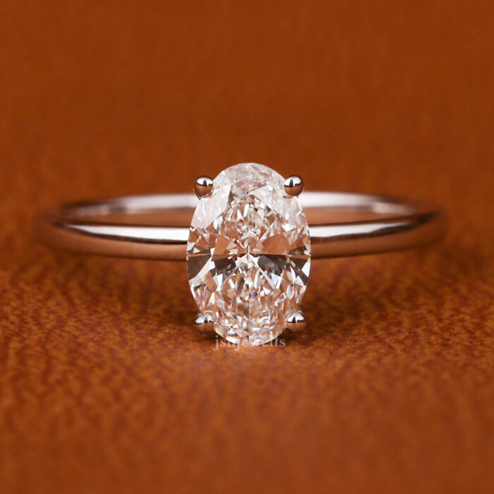 oval engagement rings