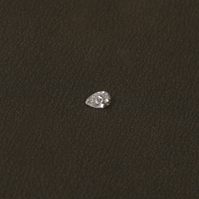 pear shaped diamond​