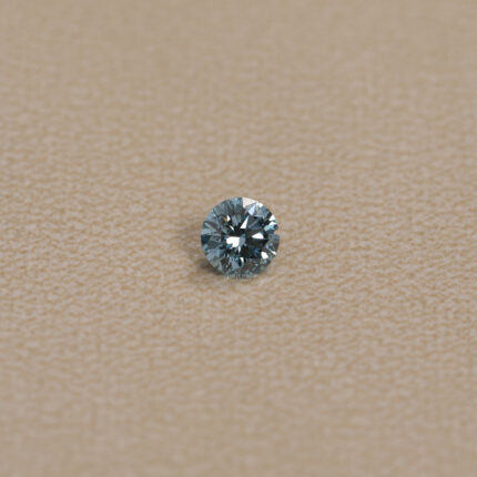 round cut diamond