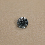 Round cut diamond