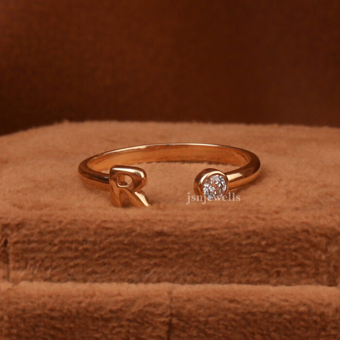 lab grown diamond wedding band​